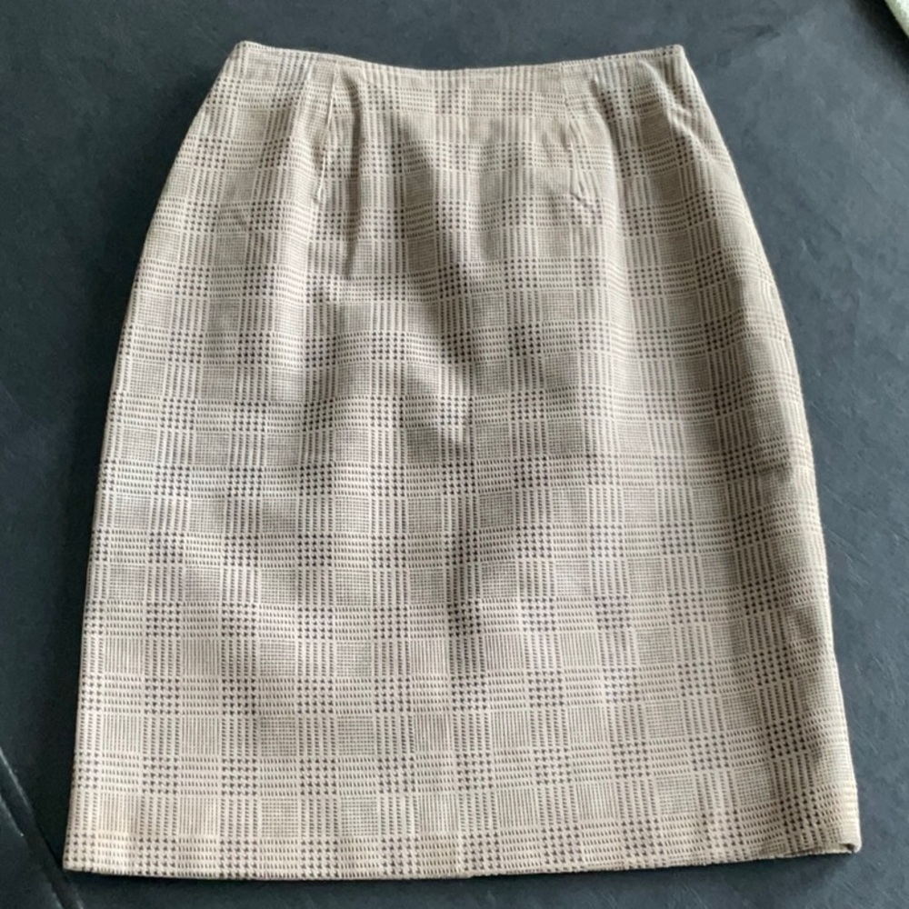 Chia Leather Skirt, fully lined.